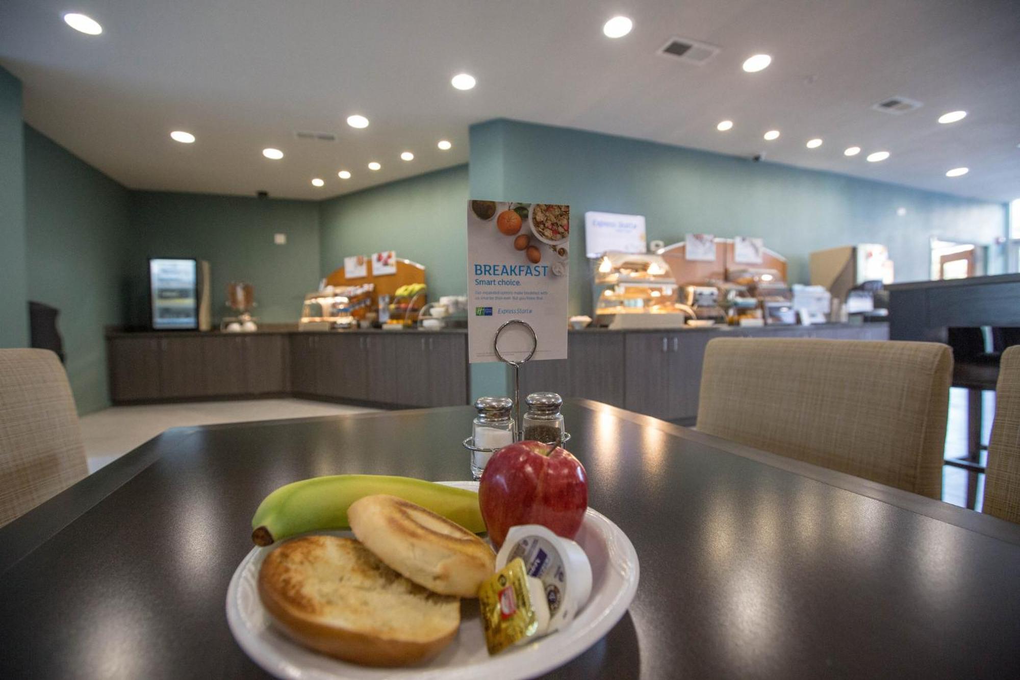 Holiday Inn Express St. Louis Central West End By Ihg Ngoại thất bức ảnh